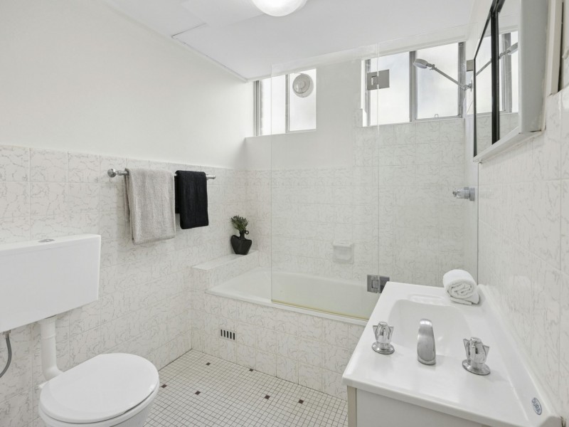 8/294 Pacific Highway, Greenwich NSW 2065