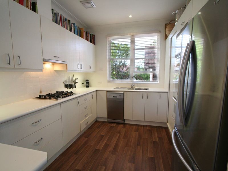 8 Hinkler Cr, Lane Cove NSW 2066