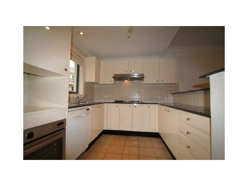 15 Taylors Drive, Lane Cove NSW 2066