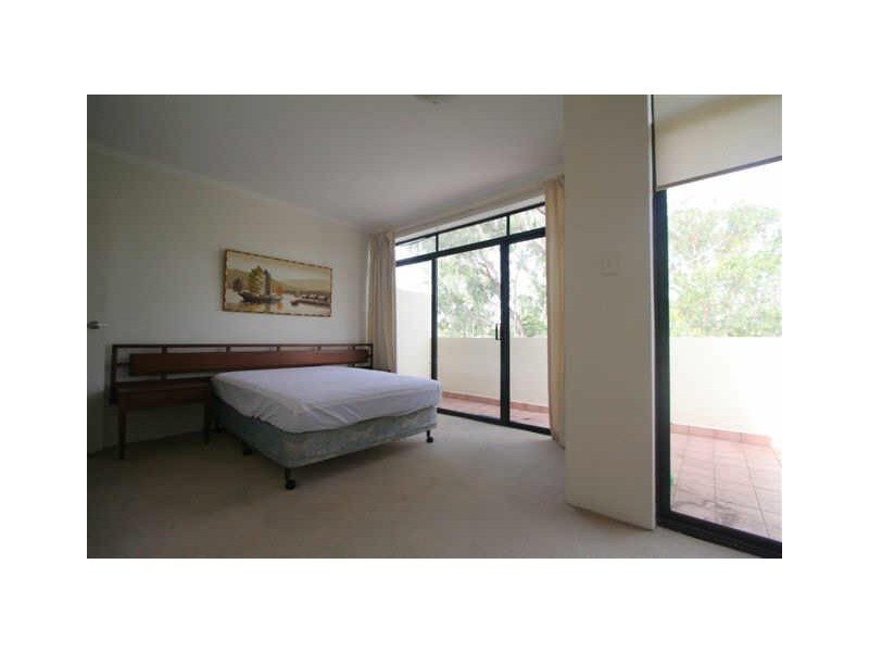 2/91 Longueville Rd, Lane Cove NSW 2066