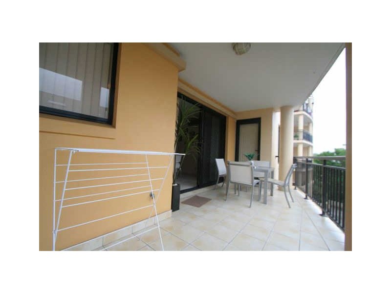 12/47 Walkers Drive, Lane Cove NSW 2066