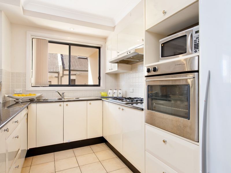 16/47 Walkers Dr, Lane Cove NSW 2066