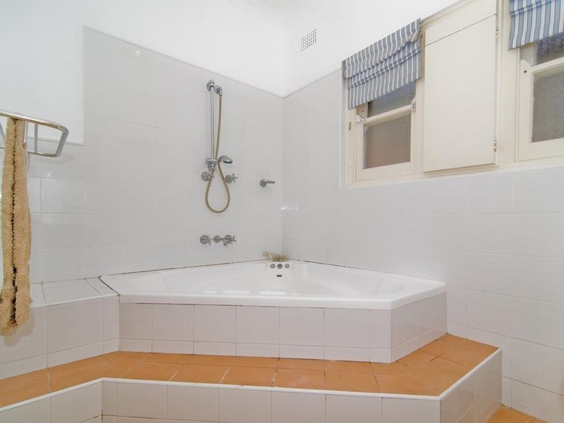 24 Ferndale Street, Chatswood NSW 2067