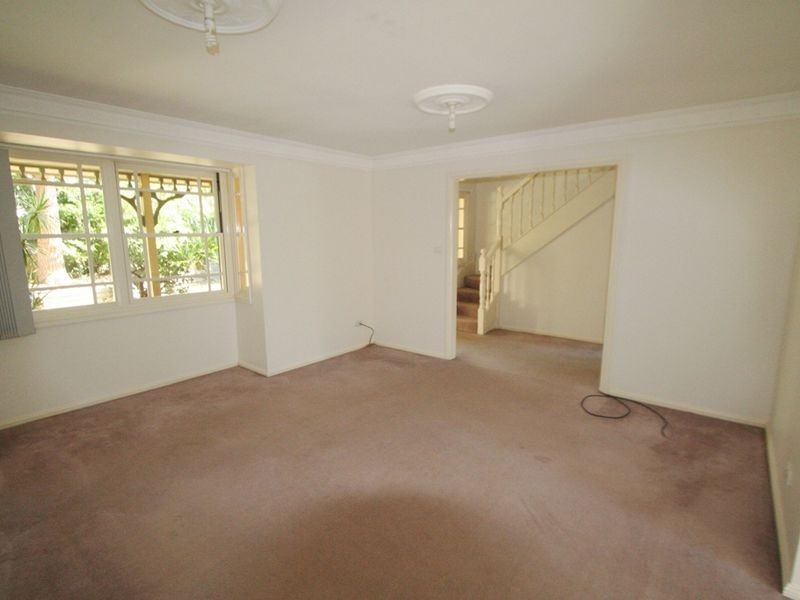 37A Parklands Ave, Lane Cove NSW 2066