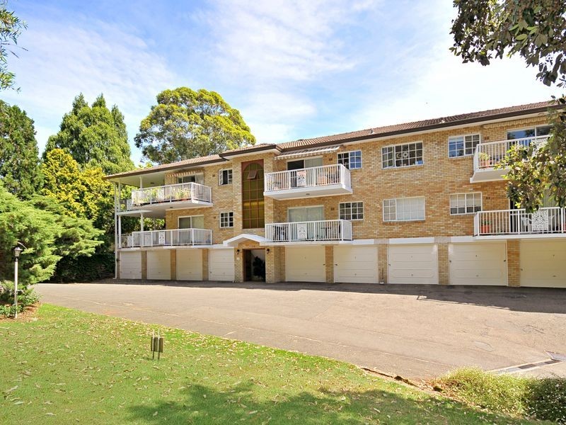 8/127 Burns Bay Rd, Lane Cove NSW 2066