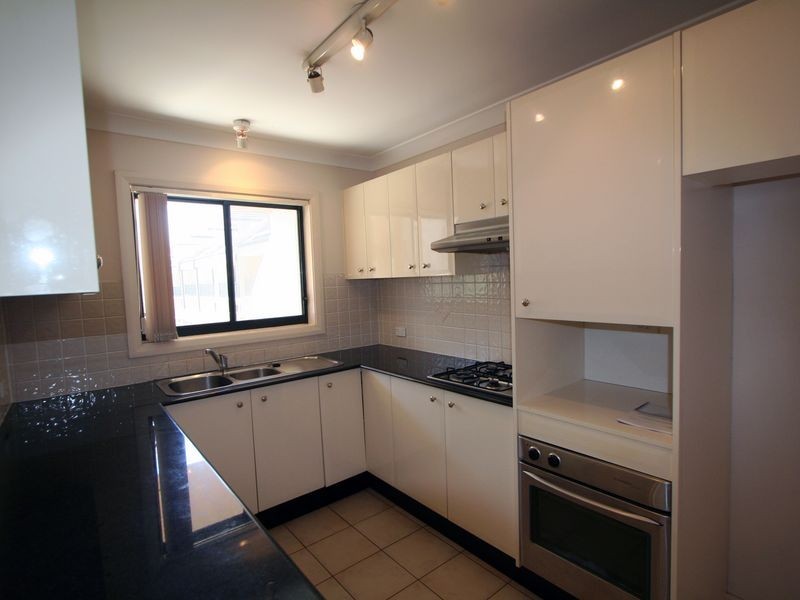 5/2 Taylors Drive, Lane Cove NSW 2066