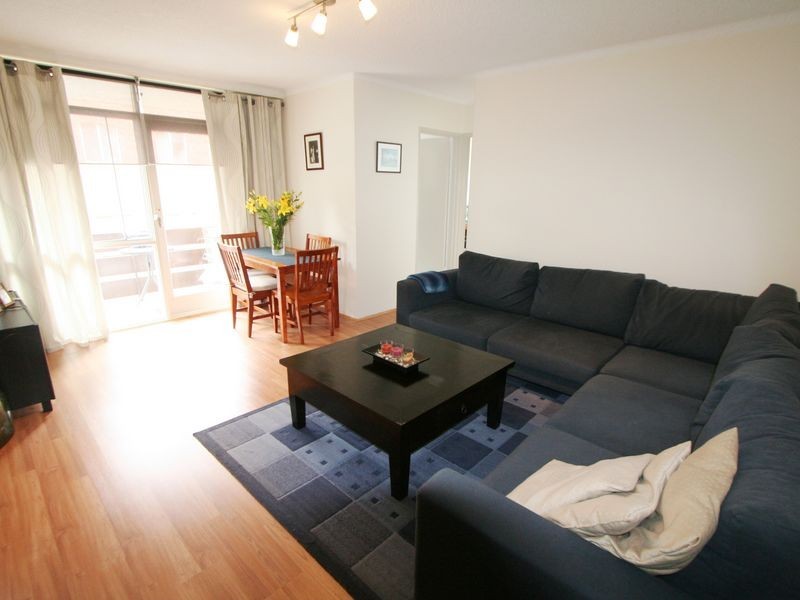 13/19 Meadow Cr, Meadowbank NSW 2114