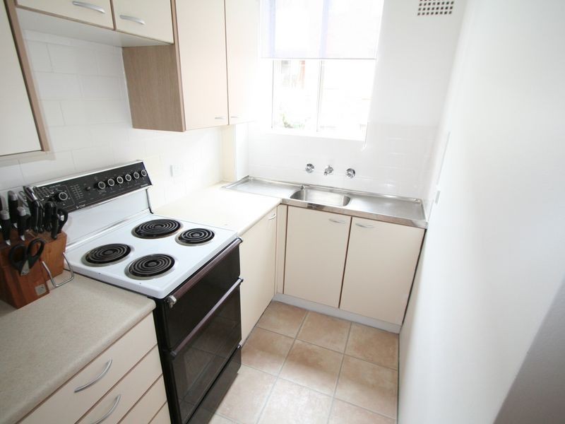 13/19 Meadow Cr, Meadowbank NSW 2114