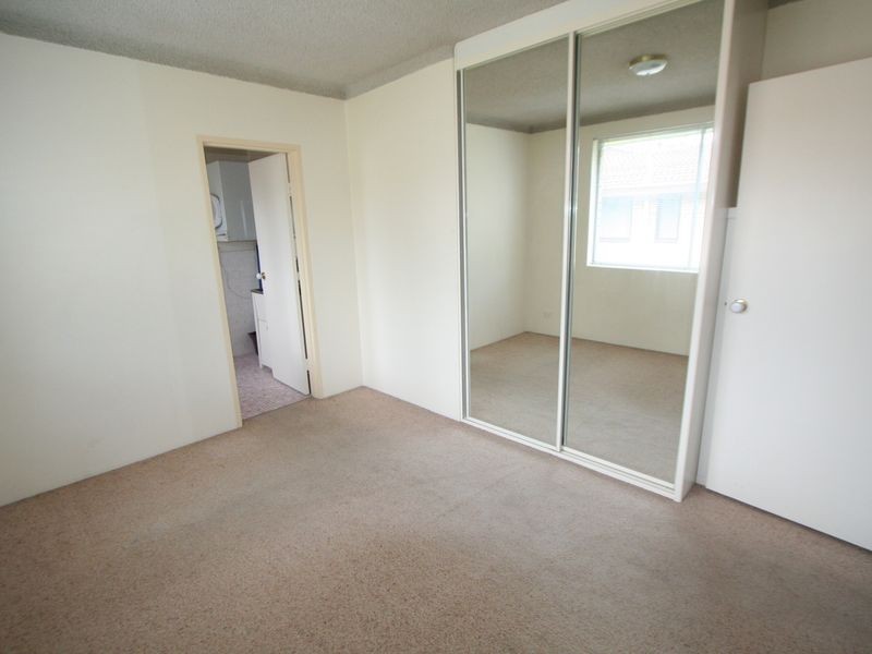 17/83 Burns Bay Rd, Lane Cove NSW 2066