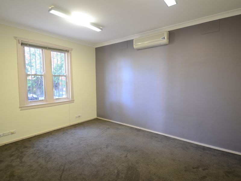 8 Moore St, Lane Cove NSW 2066