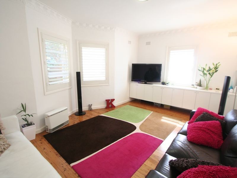 2/196 Kurraba Rd, Neutral Bay NSW 2089