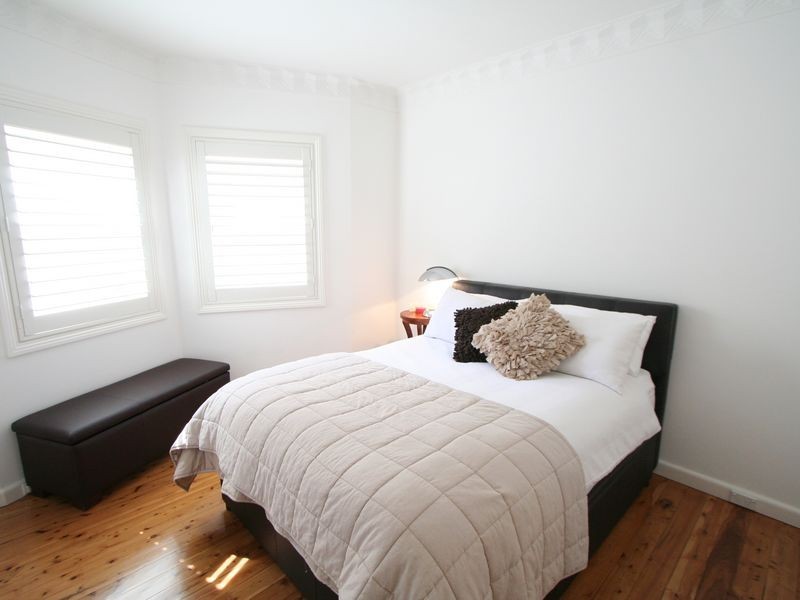 2/196 Kurraba Rd, Neutral Bay NSW 2089