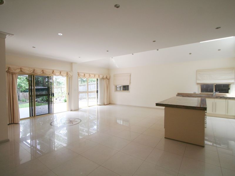 23 Fitzsimmons St, Lane Cove NSW 2066