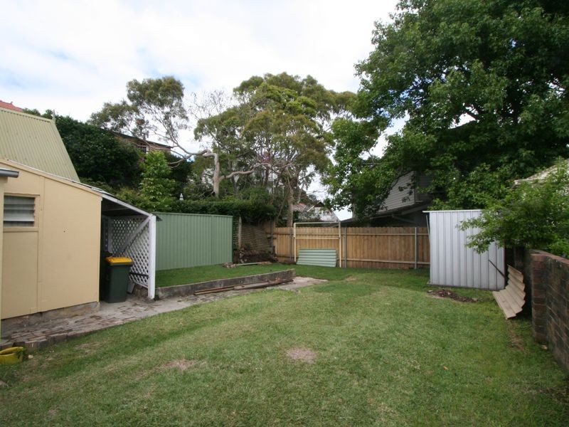 5 St Lawrence St, Greenwich NSW 2065