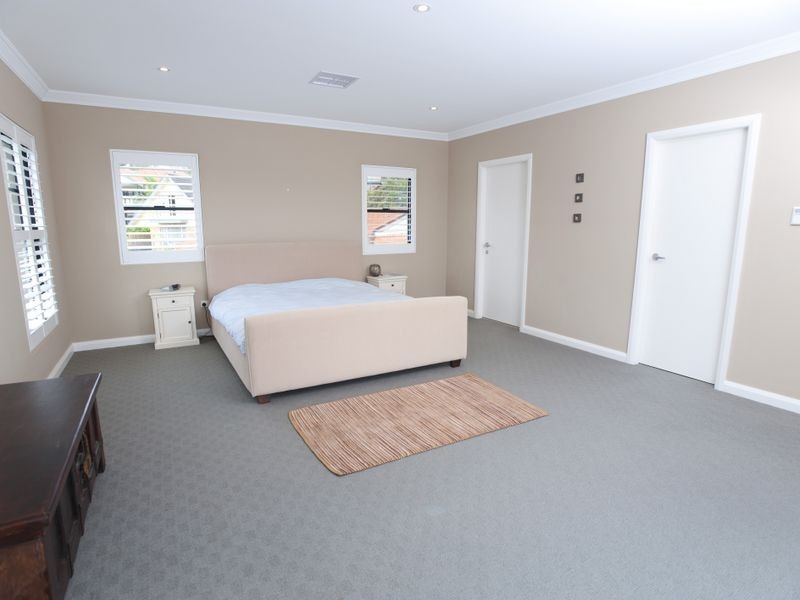 3 Yarrandi Pl, Lane Cove NSW 2066