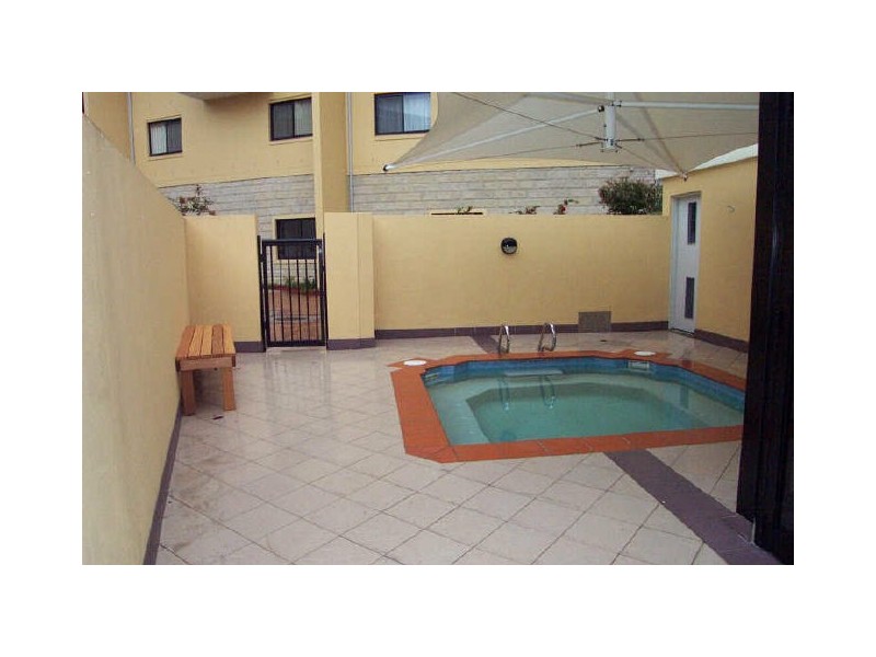 7/2 Taylors Drive, Lane Cove NSW 2066