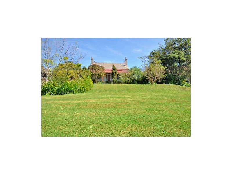 12 St Lawrence Street, Greenwich NSW 2065