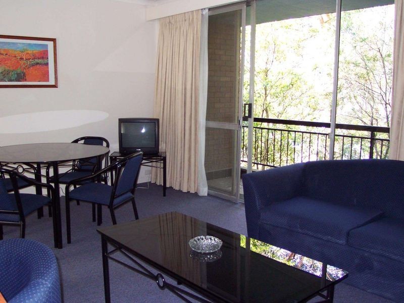 37/302 Burns Bay Rd, Lane Cove NSW 2066