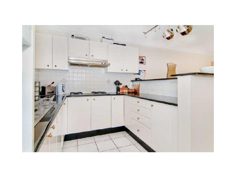 4/2 Taylors Drive, Lane Cove NSW 2066