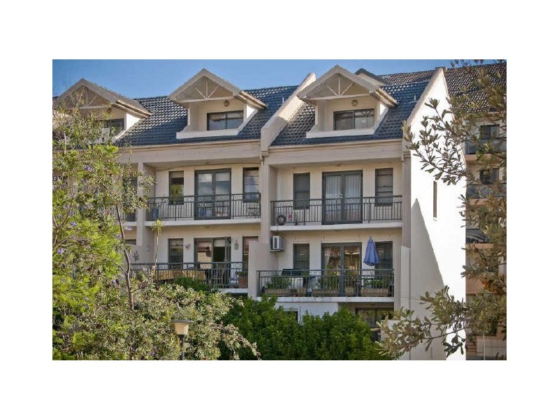 11 Taylors Drive, Lane Cove NSW 2066