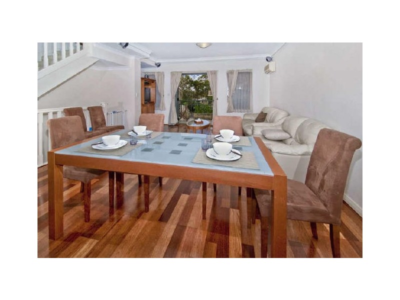 11 Taylors Drive, Lane Cove NSW 2066