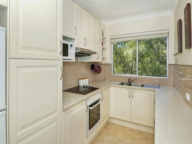 33/302 Burns Bay Rd, Lane Cove NSW 2066