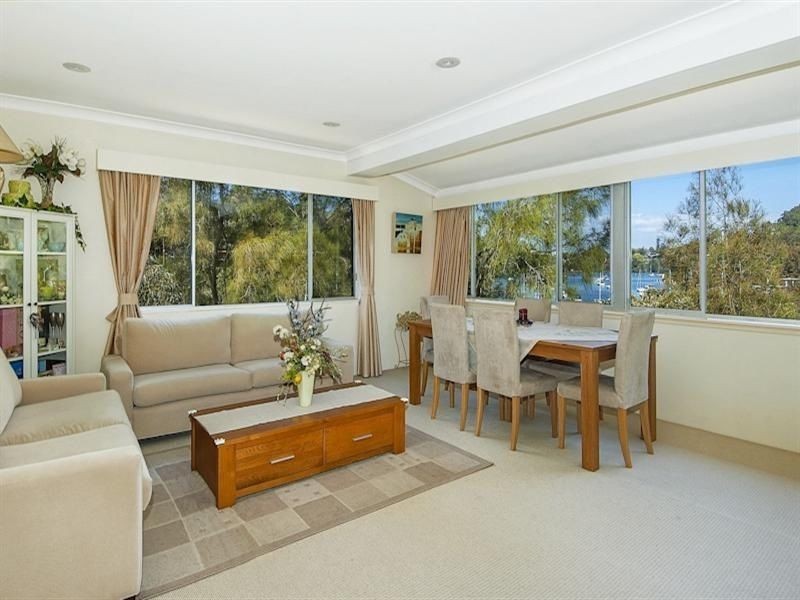 33/302 Burns Bay Rd, Lane Cove NSW 2066