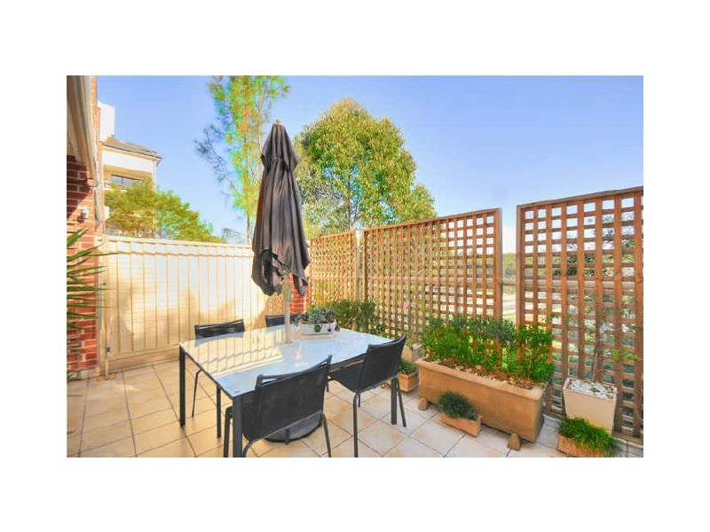 35 Walkers Drive, Lane Cove NSW 2066