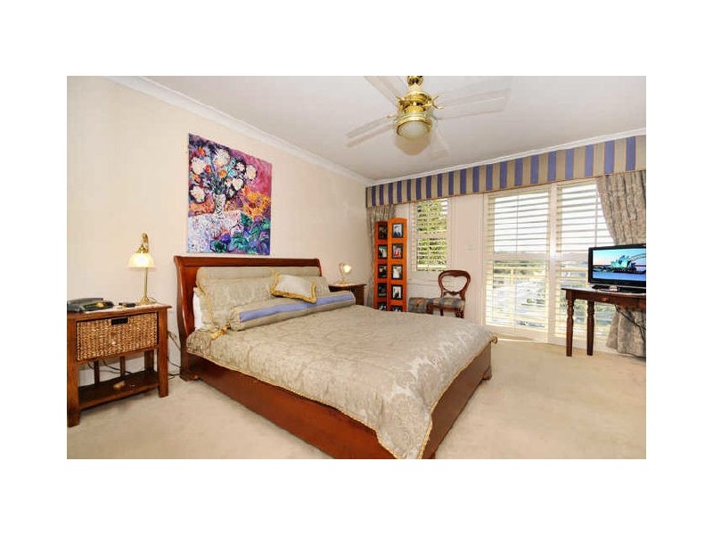 35 Walkers Drive, Lane Cove NSW 2066