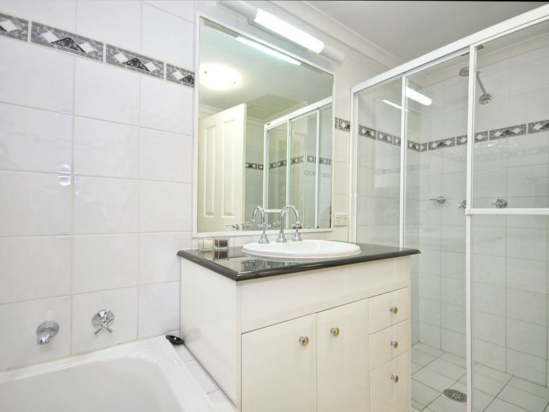 3/45 Walkers Drive, Lane Cove NSW 2066