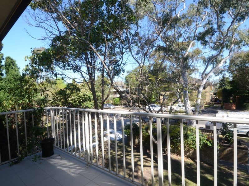 32/105 Burns Bay Road, Lane Cove NSW 2066