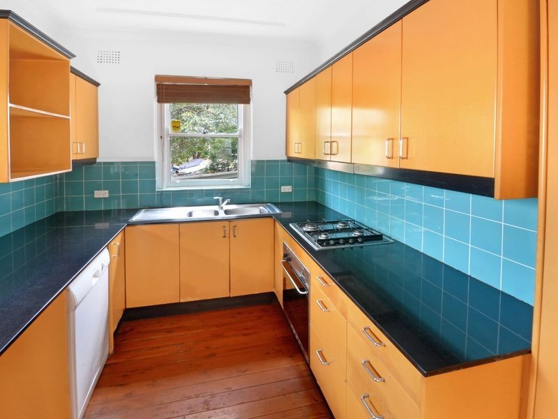 1/112 Burns Bay Rd, Lane Cove NSW 2066