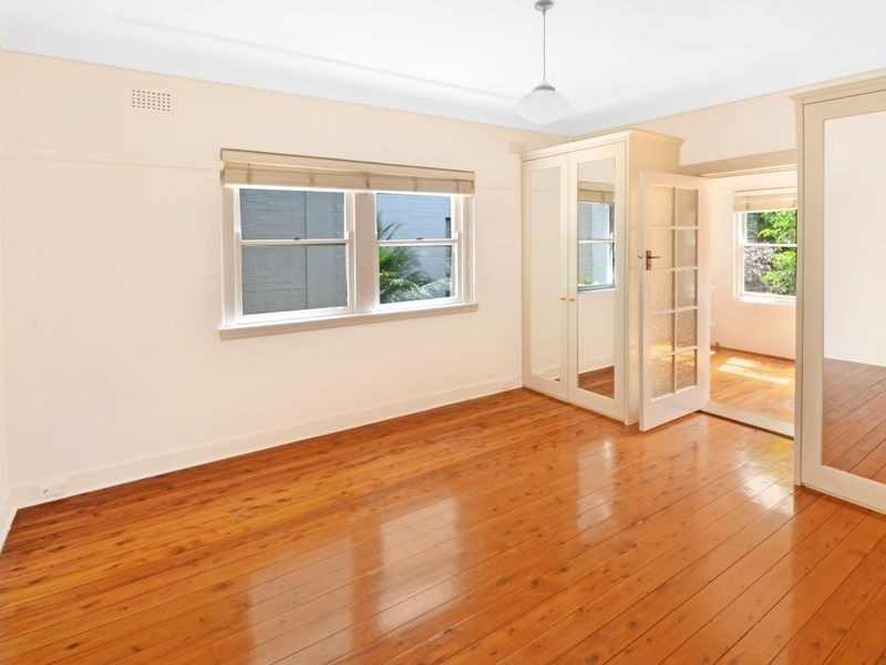 1/112 Burns Bay Rd, Lane Cove NSW 2066
