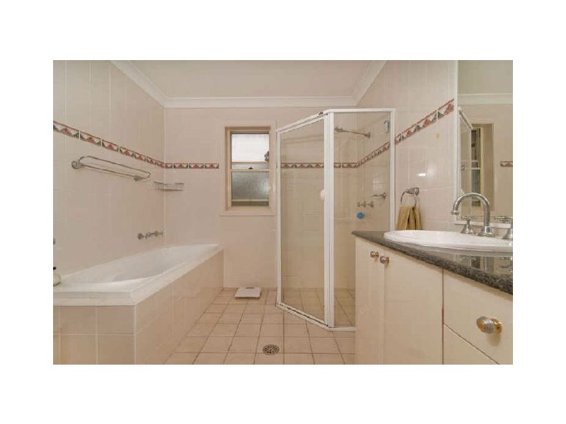 27 Walkers Drive, Lane Cove NSW 2066