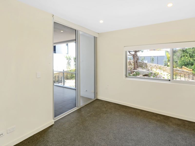 201/290 Burns Bay Rd, Lane Cove NSW 2066