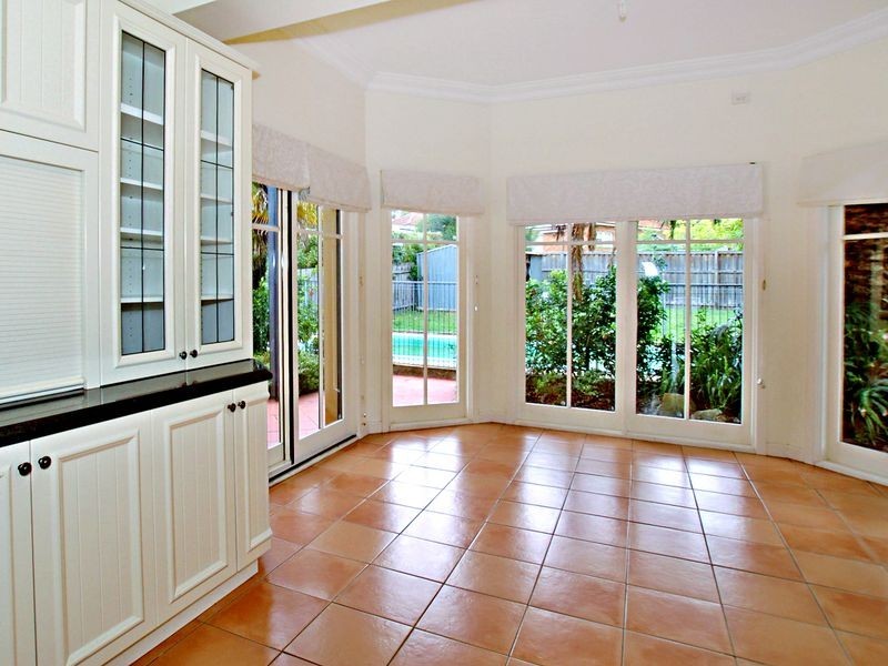 22 Johnston Crescent, Lane Cove NSW 2066