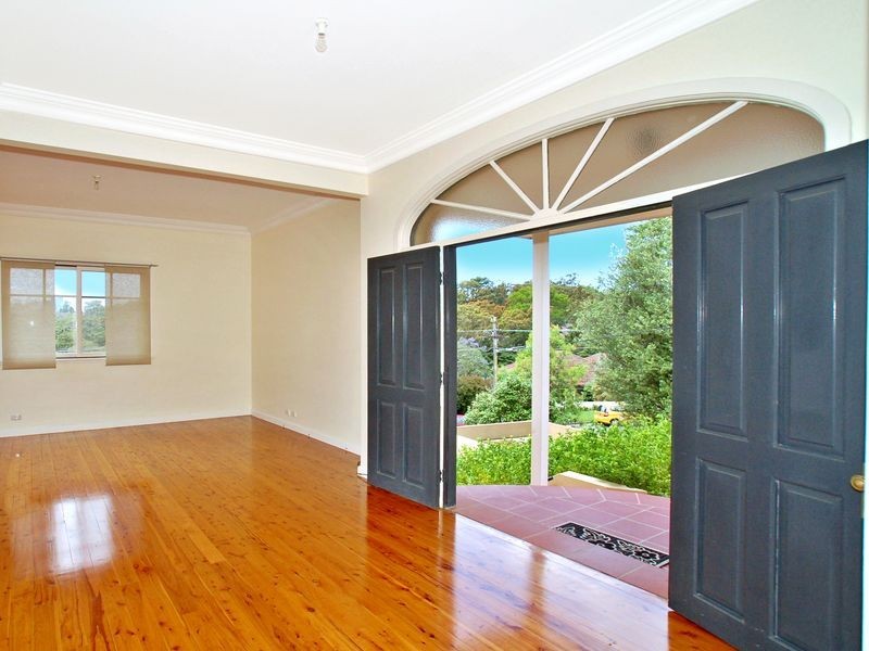 22 Johnston Crescent, Lane Cove NSW 2066