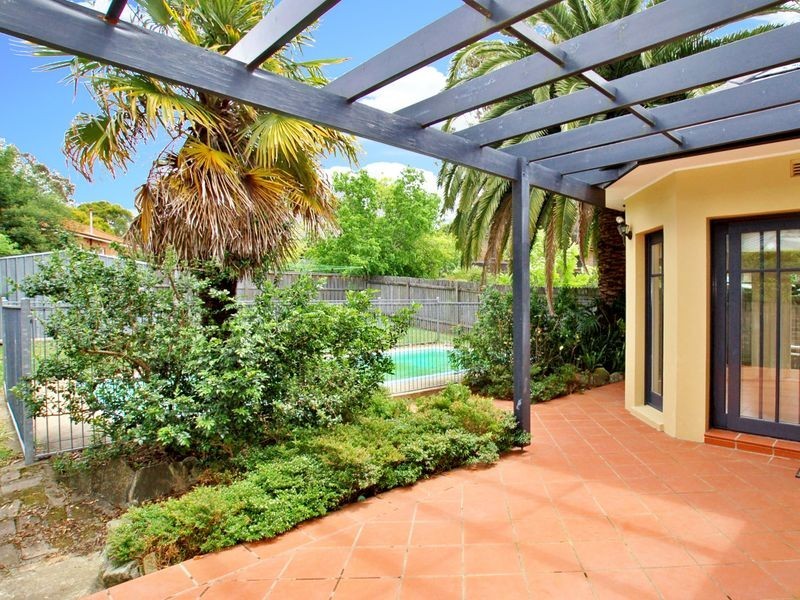 22 Johnston Crescent, Lane Cove NSW 2066