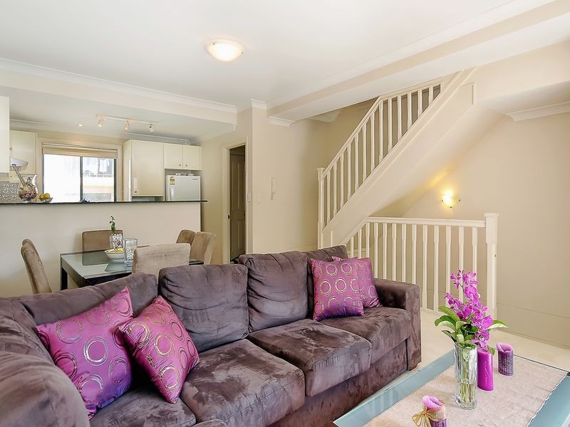 21 Taylors Drive, Lane Cove NSW 2066