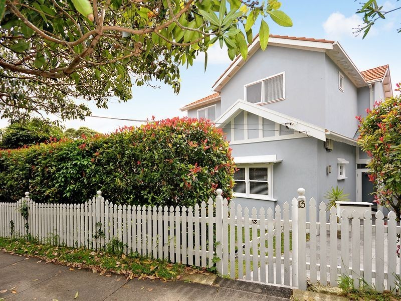 13 Parklands Avenue, Lane Cove NSW 2066