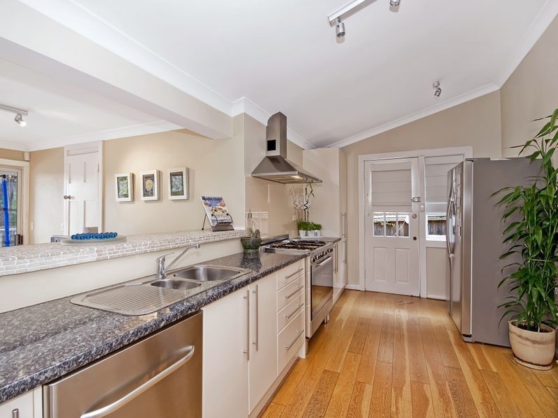 13 Parklands Avenue, Lane Cove NSW 2066