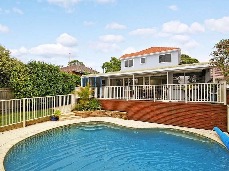 13 Parklands Avenue, Lane Cove NSW 2066