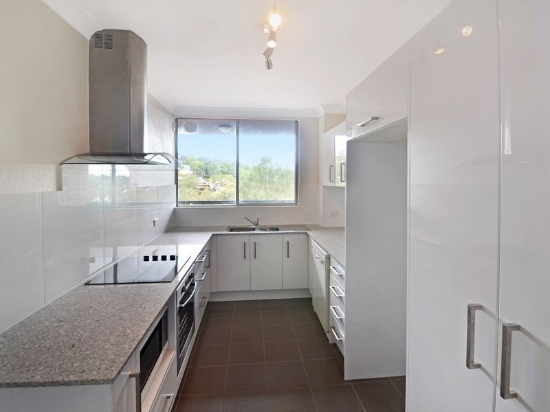 50/302 Burns Bay Rd, Lane Cove NSW 2066