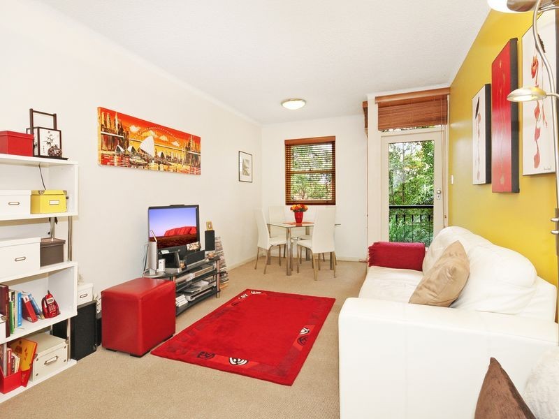2/67 Shadforth Street, Mosman NSW 2088