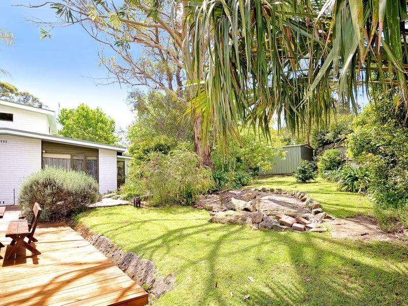 12 Parkinson Avenue, Turramurra NSW 2074
