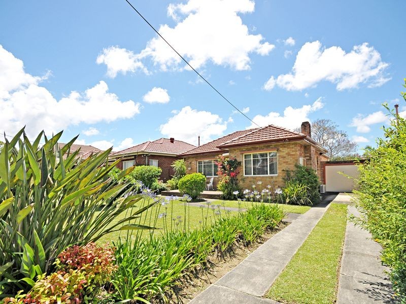 36 Hinkler Crescent, Lane Cove NSW 2066