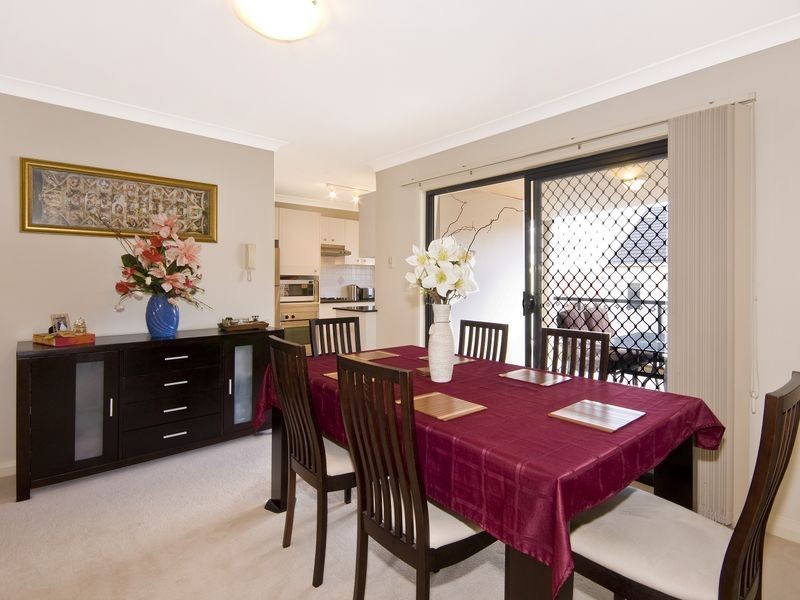 10/4 Taylors Drive, Lane Cove NSW 2066