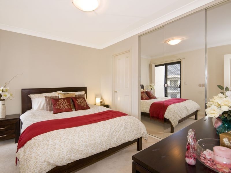 10/4 Taylors Drive, Lane Cove NSW 2066