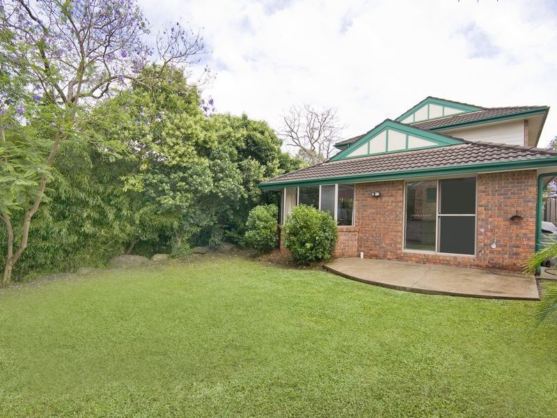 12 Cumberland Avenue, Lane Cove NSW 2066