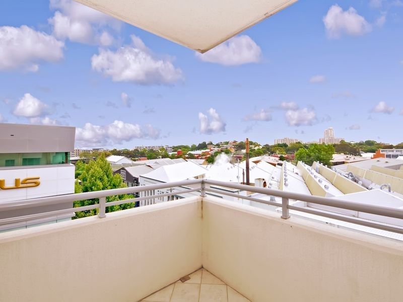 199/806 Bourke Street, Waterloo NSW 2017